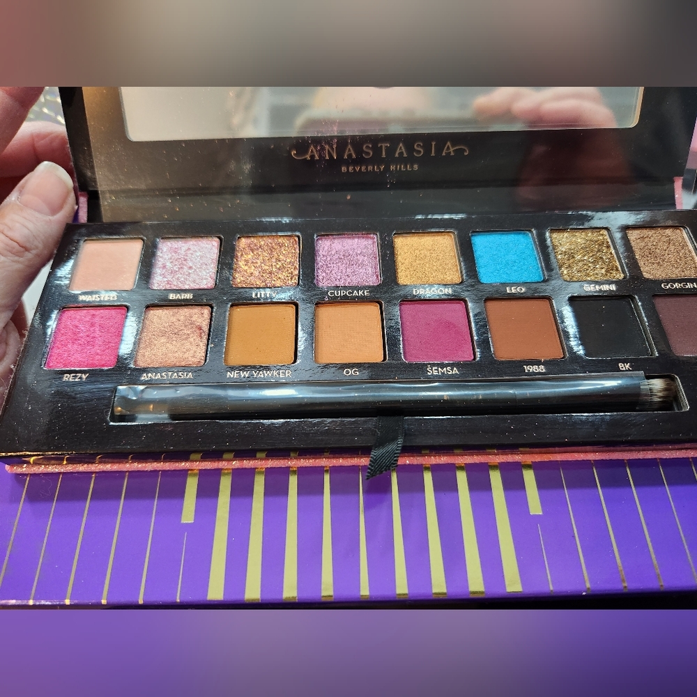 ABH Amrezy Eyeshadow Palette